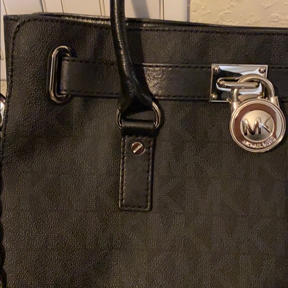Michael Kors Black Hamilton Tote - Picture 9 of 11